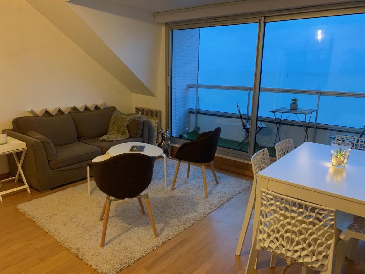 Un Balcon Sur La Mer, Acces Direct A La Plage غرانفيل المظهر الخارجي الصورة
